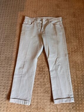 Levi’s light gray women’s 501 jeans. 31 x 32 new with out tags.  Button fly